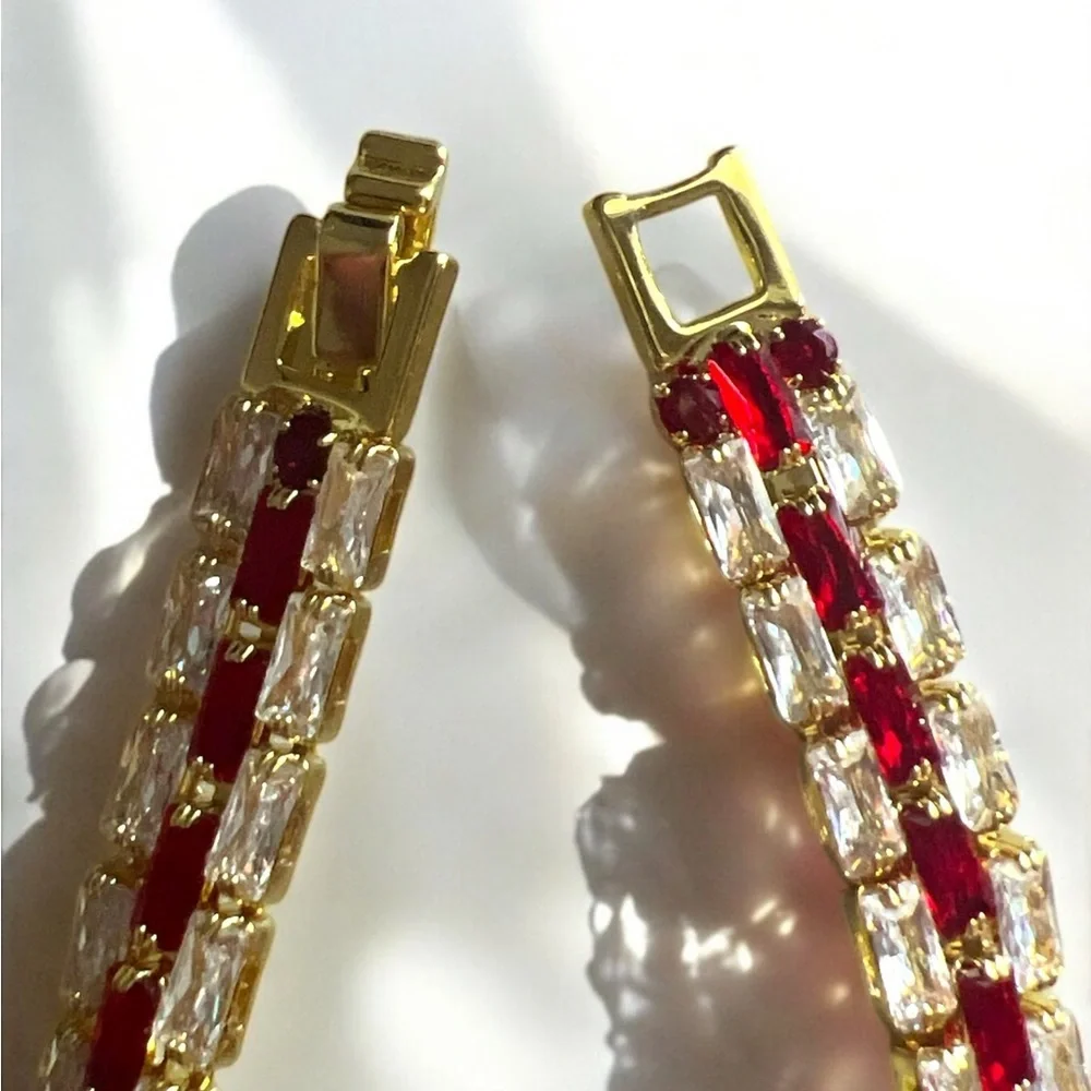 Elegant Gold Plated Red Bracelet. 7 Inc.Length/18 cm.